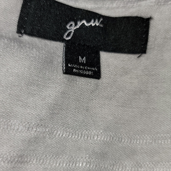 GNW open front cozy cardigan sweater woman's size Medium rayon nylon blend soft - Picture 3 of 4